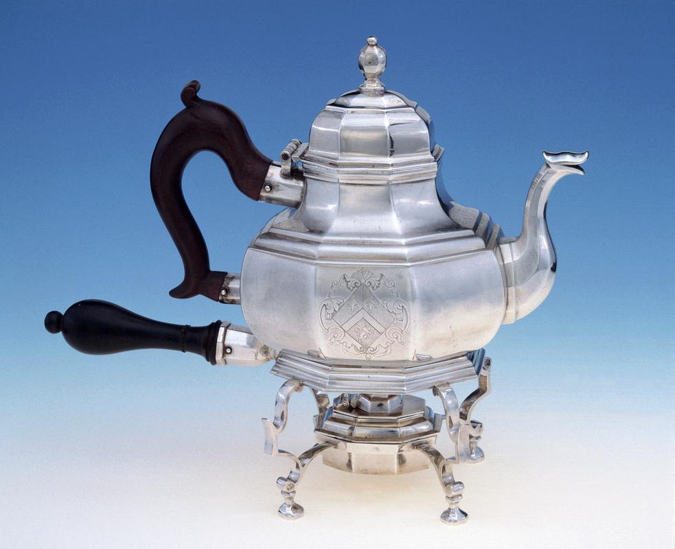teapot stand and lamp 1711-1712