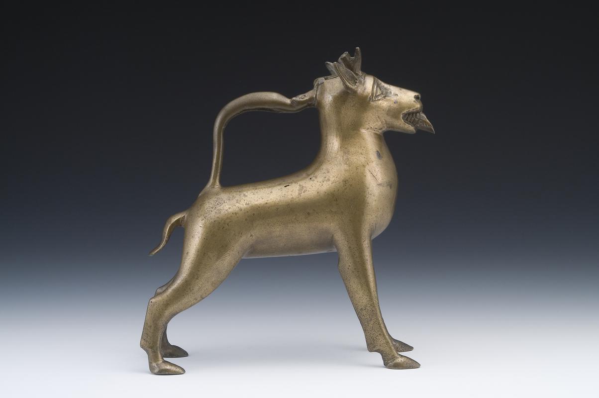 Medieval copper alloy aquamanile