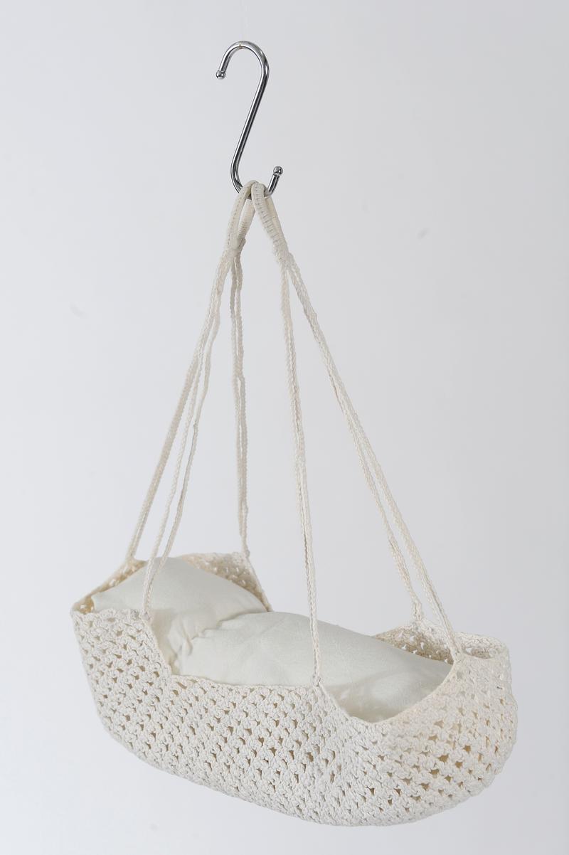 Baby weighing hammock, 1920s-30s.