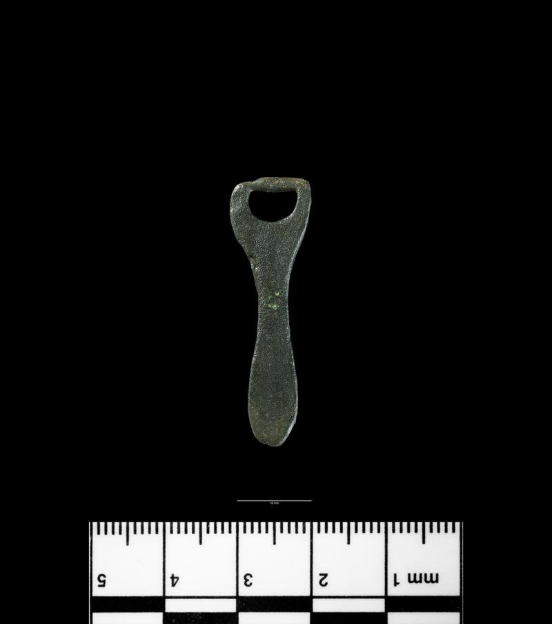 Roman copper alloy lanceolate pendant