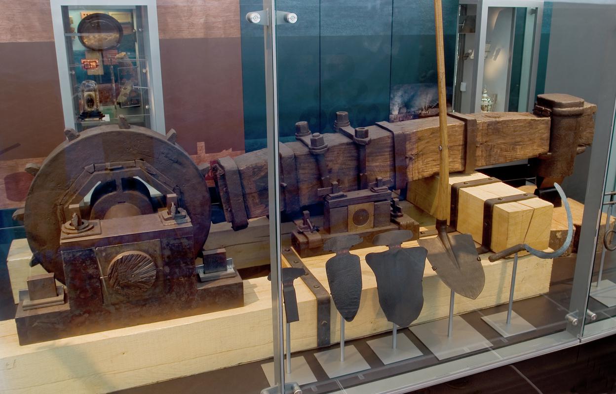 Aberaeron tilt hammer