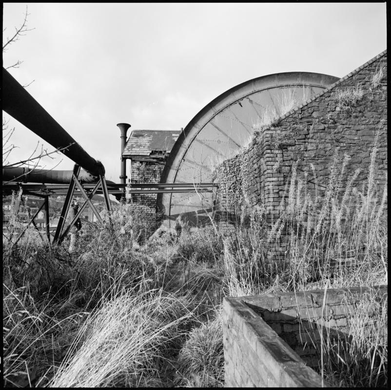Black and white film negative showing the waddle fan, Nixon&#039;s Navigation Colliery.  &#039;Mountain Ash&#039; is transcribed from original negative bag.