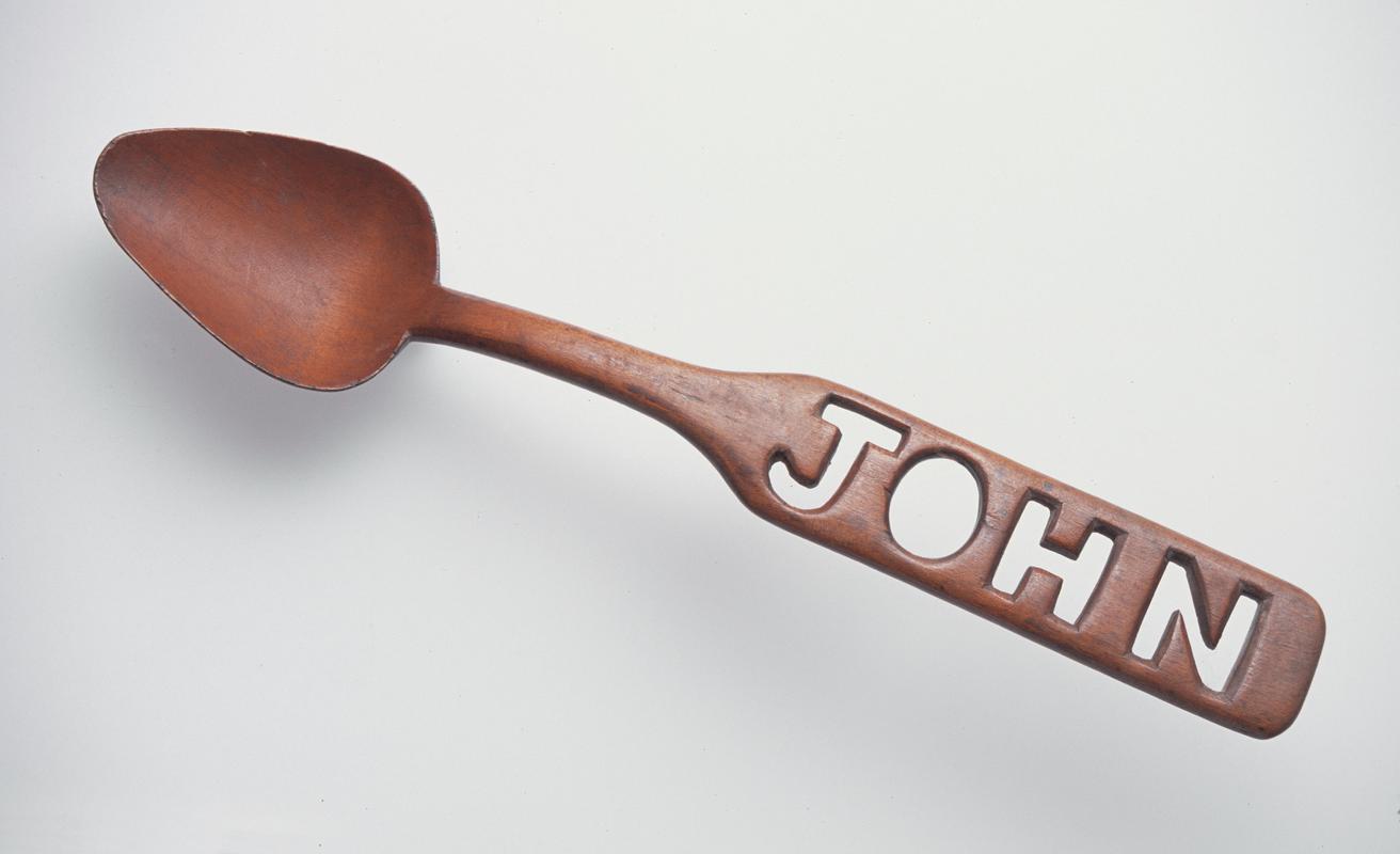 Lovespoon with name &#039;John&#039; in panel