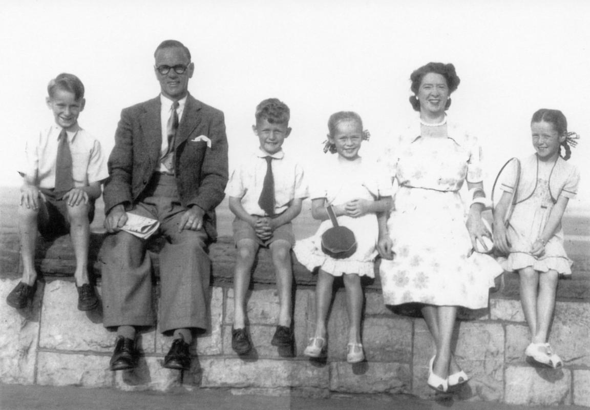 William &amp; Nellie Terrell with children
