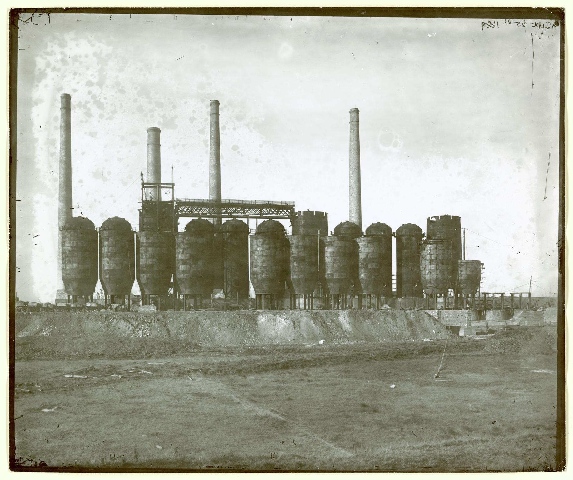 East Moors iron & steelworks, Cardiff, photograph
