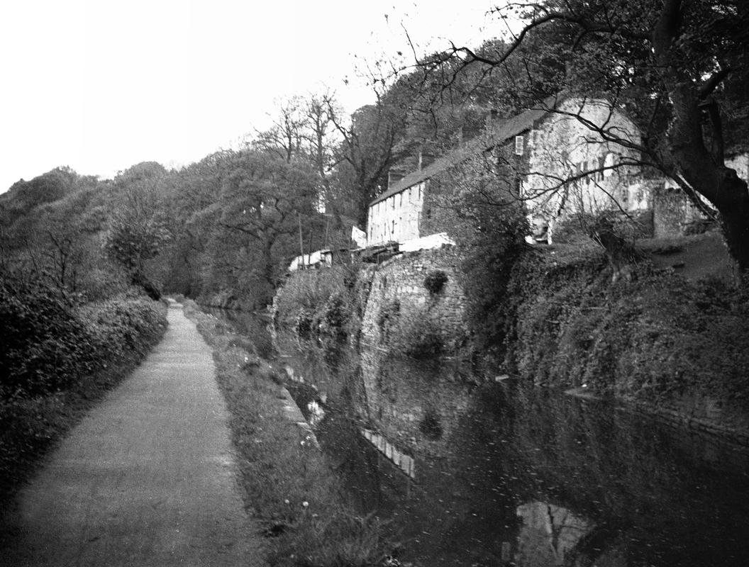 Glamorganshire Canal, negative