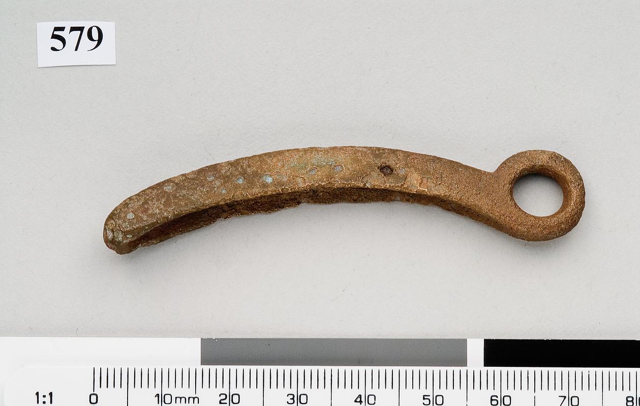 Roman copper alloy end looped mortar