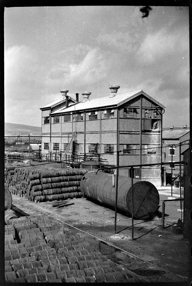 Caerphilly tar plant, negative