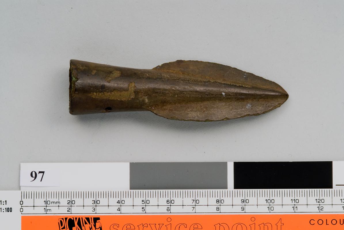 pegged spearhead (bronze)