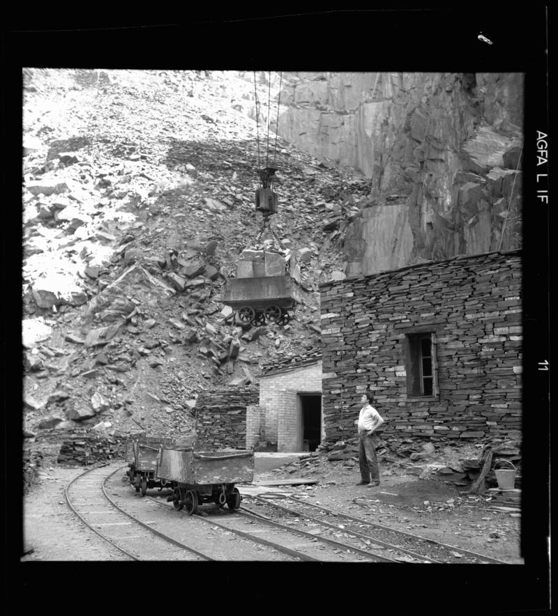 View of a Blondin and run of wagons at a weigh bridge, Dinorwig Quarry.