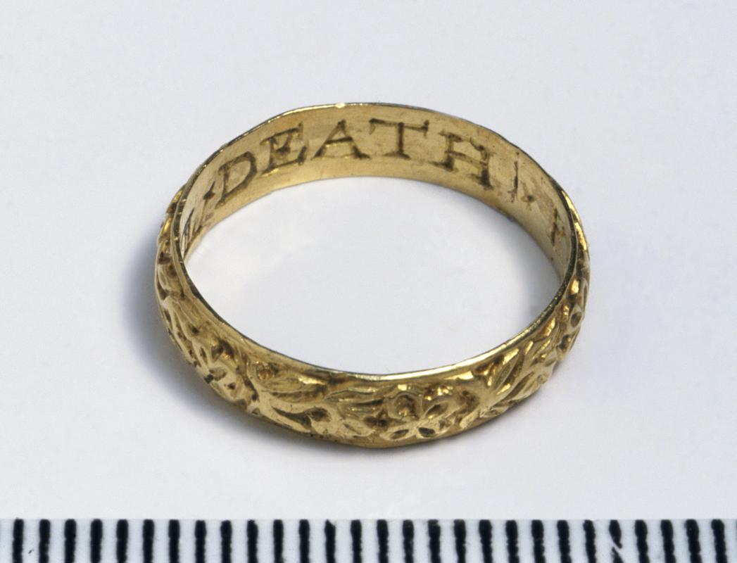 Post-Medieval gold finger ring