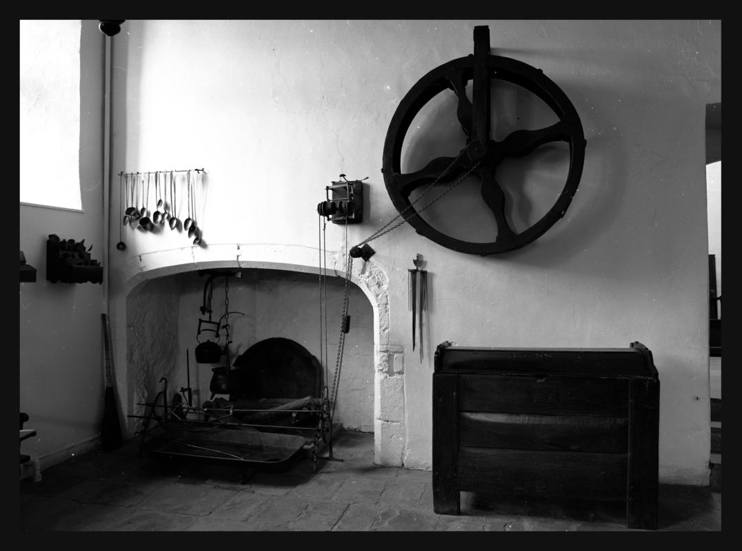 Dog Wheel for driving roasting spit at St. Fagans: National History Museum Castle kitchen