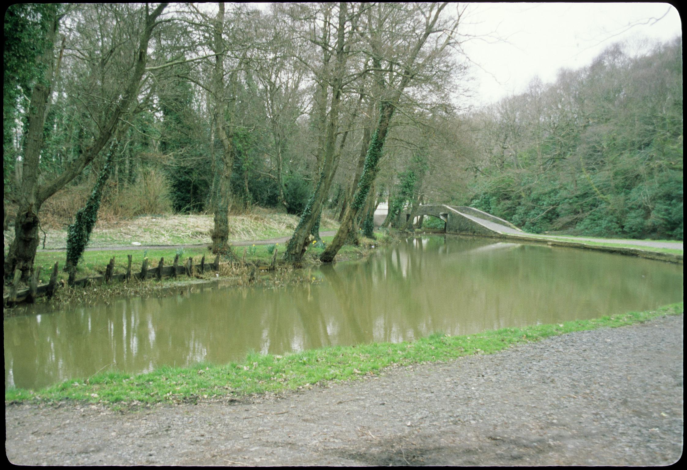 Tennant Canal, slide