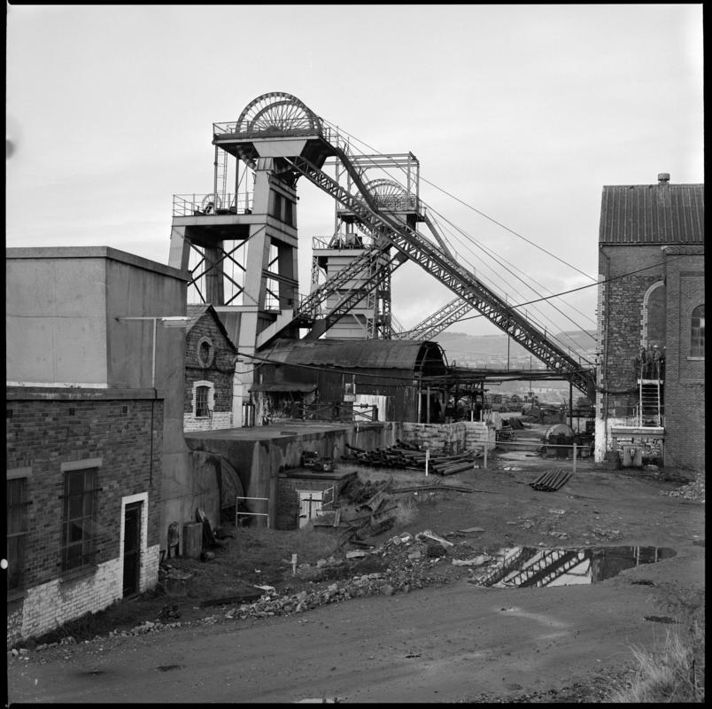 Black and white film negative showing the upcast and downcast shafts, Coegnant Colliery, 25 November 1981.  &#039;25 Nov 1981&#039; is transcribed from original negative bag.  Appears to be identical to 2009.3/2076.