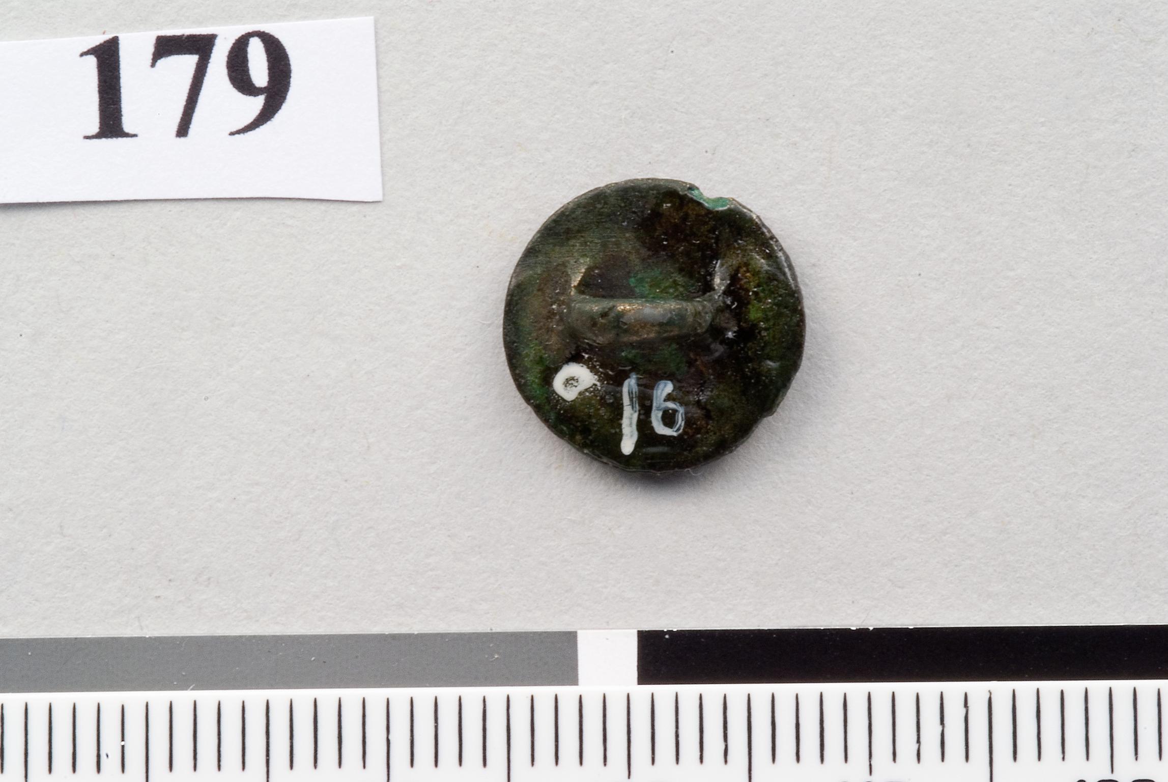 Late Bronze Age bronze button