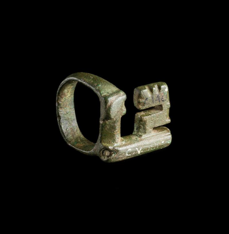 Roman copper alloy ring key