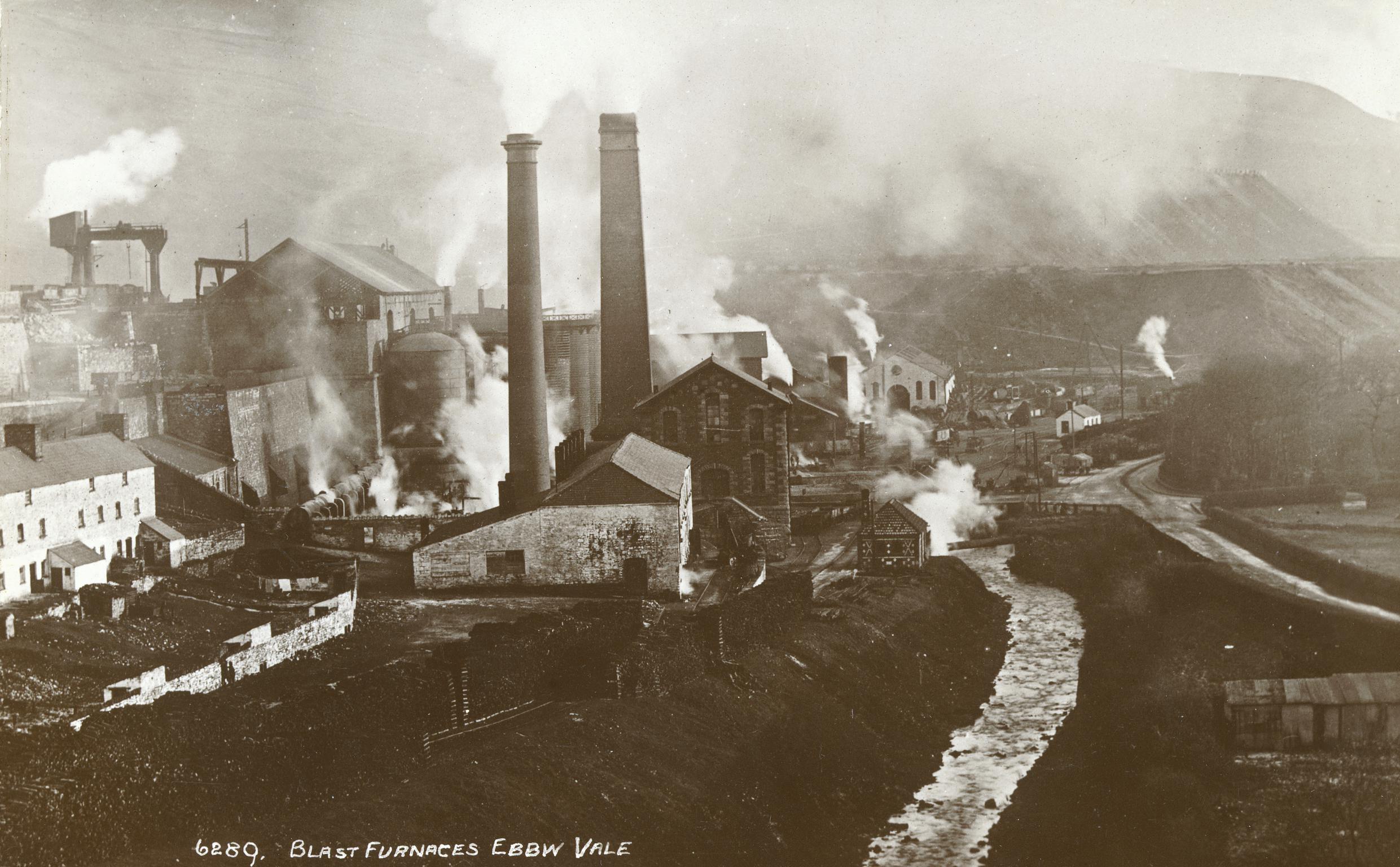 6289 Blast Furnaces Ebbw Vale (postcard)