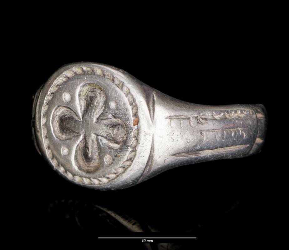 Medieval silver signet ring