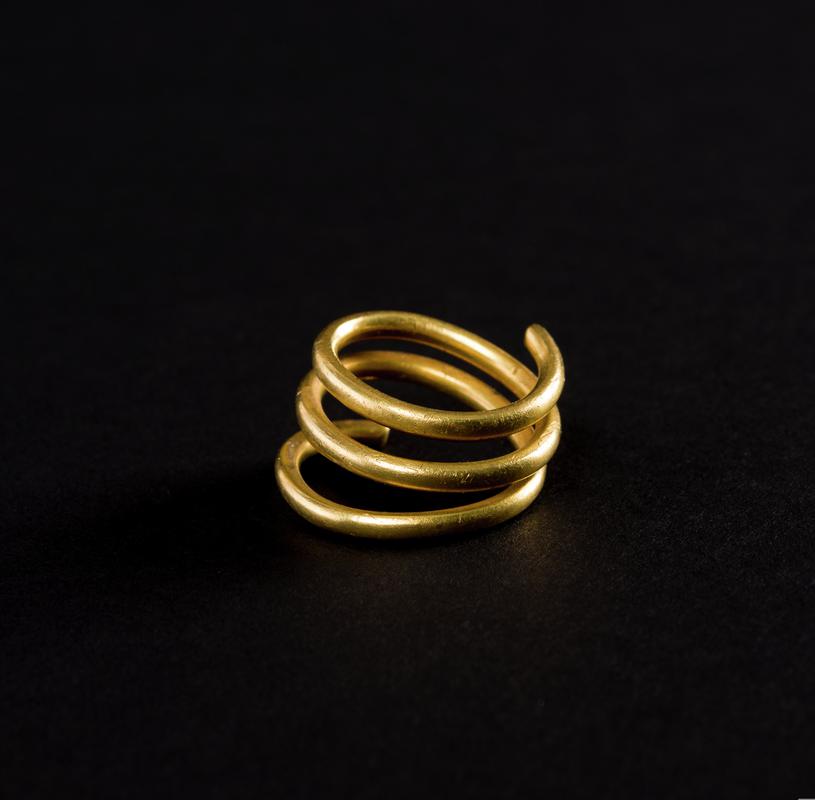 Middle Bronze Age - gold spiral ring