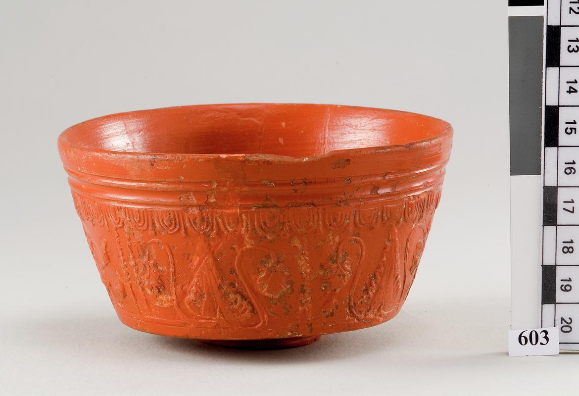 Roman samian cup, decorated