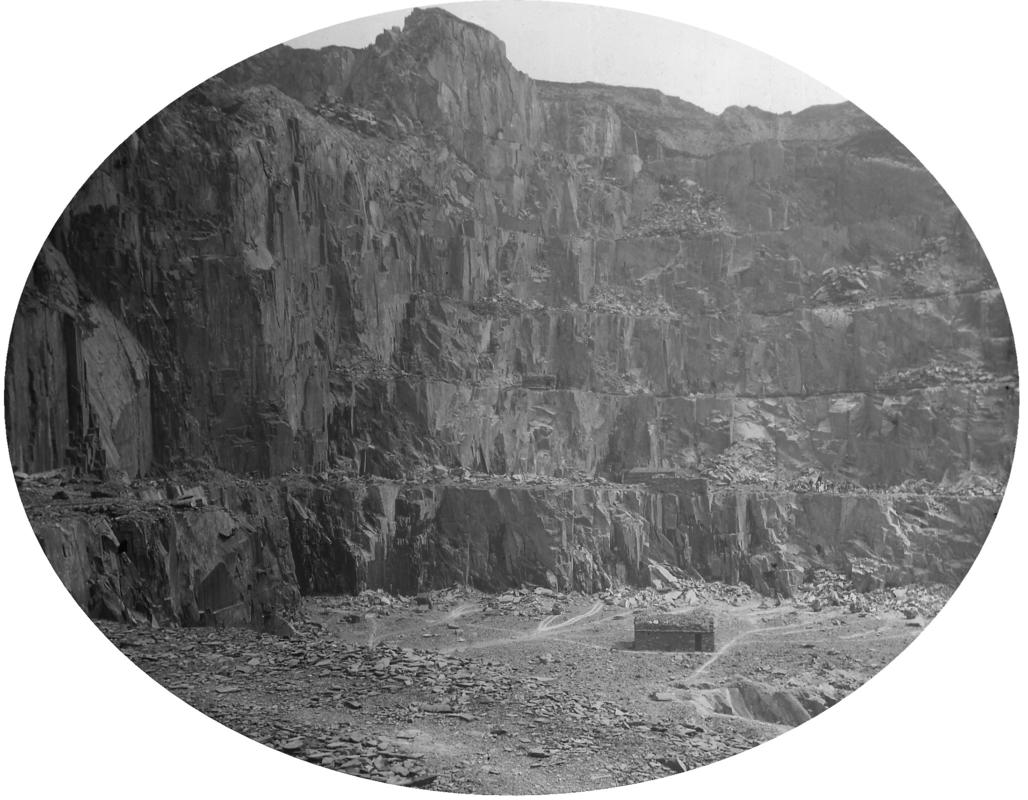 General view of the galleries at Dinorwic Quarry, with a &#039;cwt mochal ffiar&#039; (a circular shelter to protect the workers during rock blasting) in the foreground
