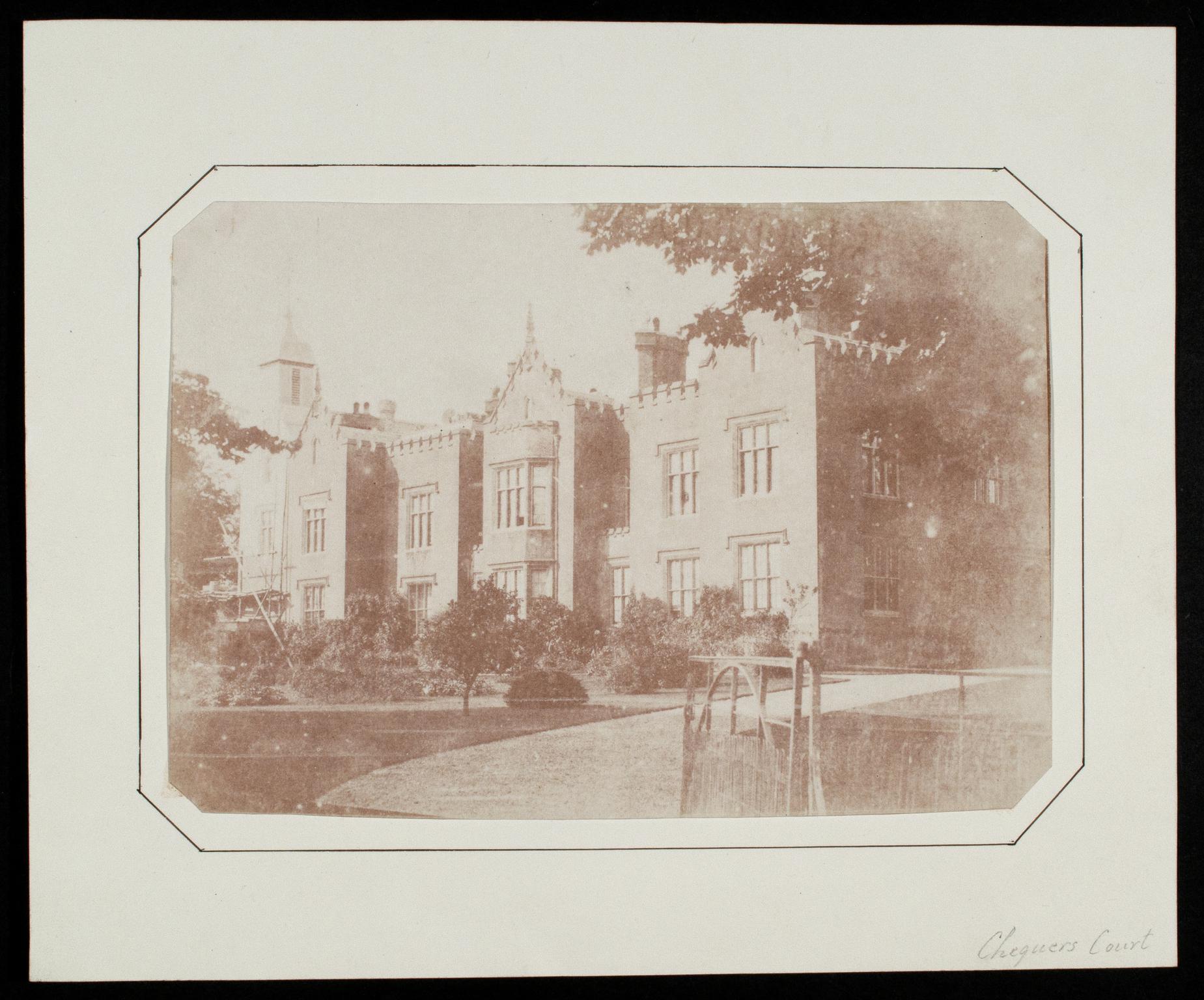 Chequers Court, photograph