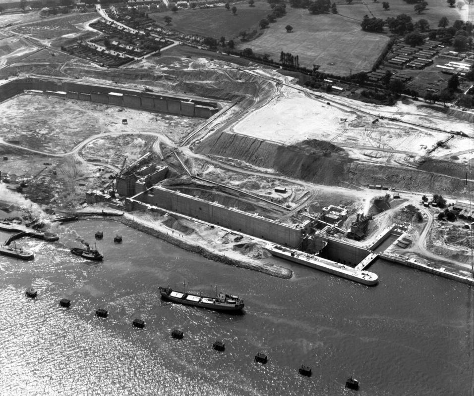 New dock under construction at Merseyside