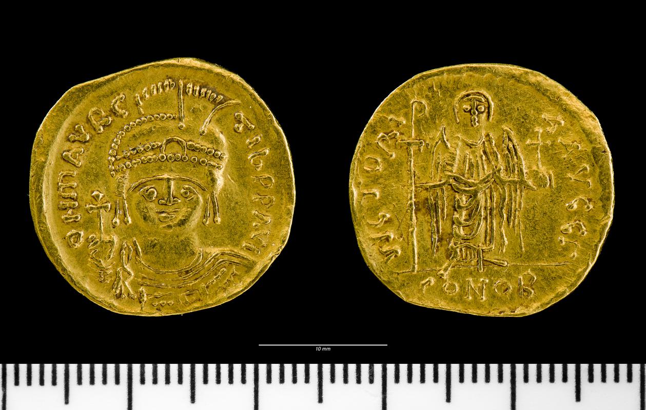 Maurice Tiberius solidus