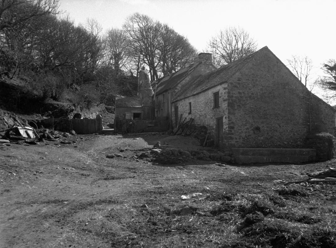 North Pembrokeshire farmhouse and farmyard