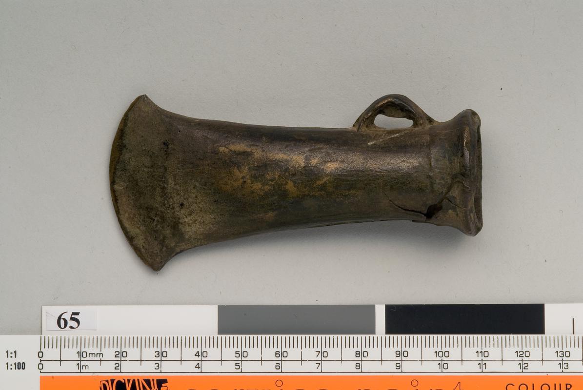 faceted axe (bronze)