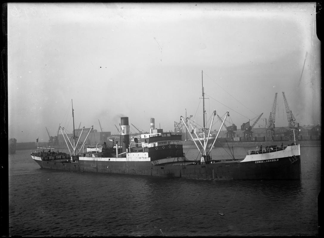 Three quarter Starboard bow view of S.S. CONDE DE ABASOLO at Cardiff Docks, c.1936.