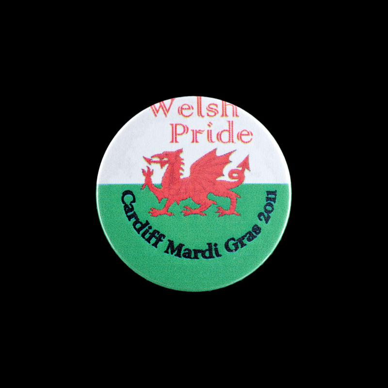 Badge &#039;Welsh Pride Cardiff Mardi Gras 2011&#039;.
