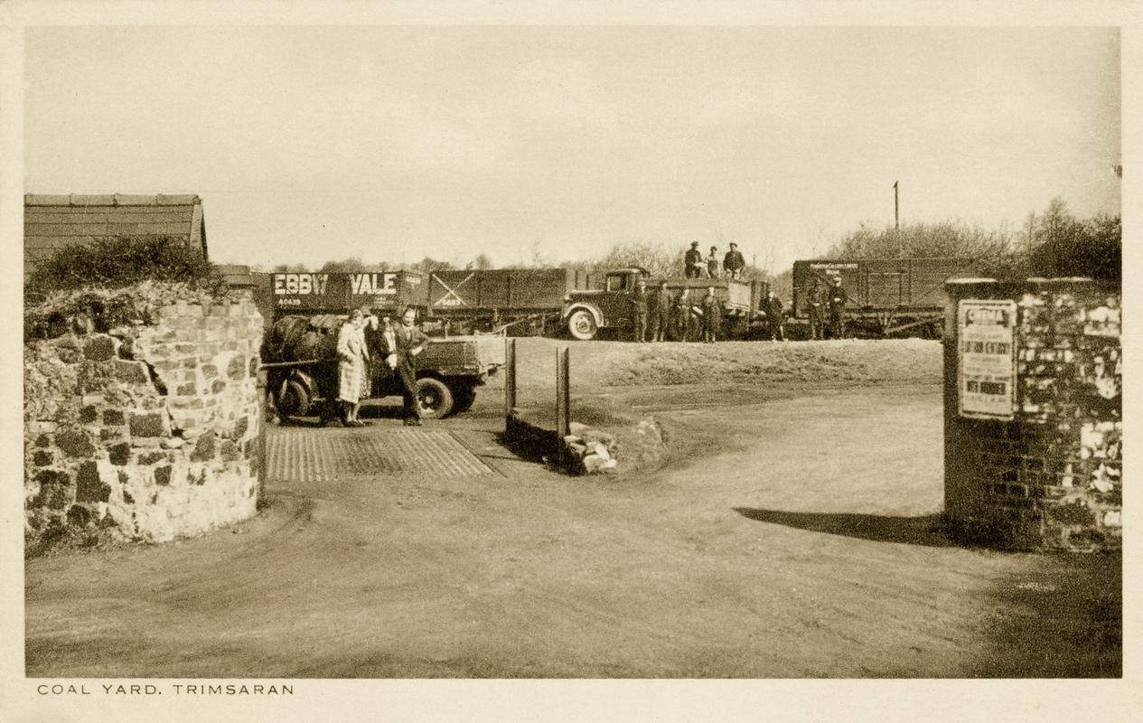 Coal Yard. Trimsaran (postcard)