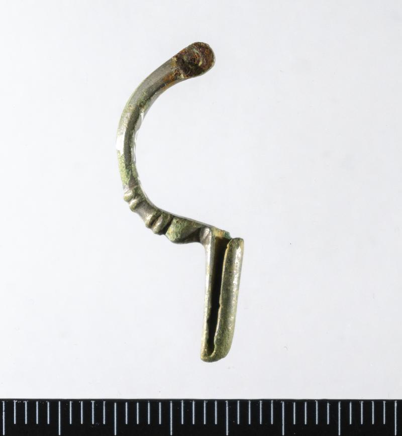 Roman copper alloy crossbow brooch
