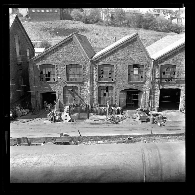 Bargoed Colliery, negative