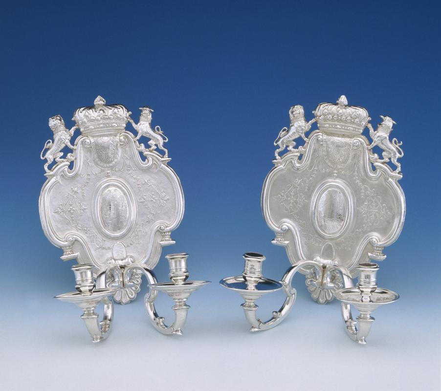 pair wall sconces