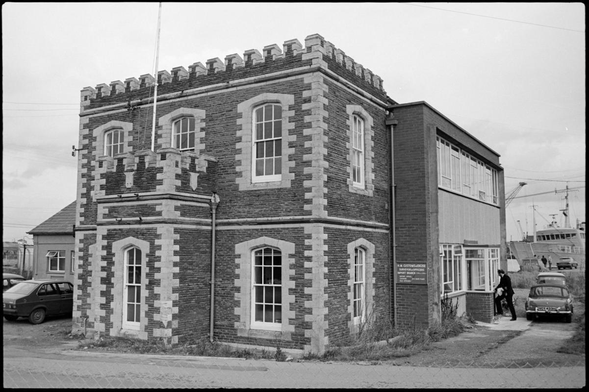 Cardiff Docks, negative