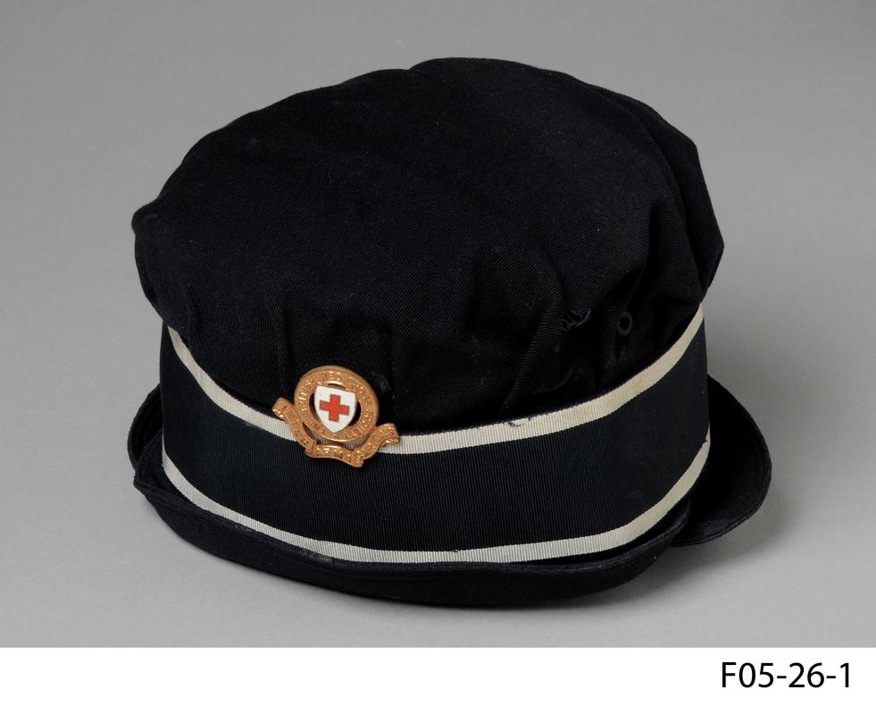 Red Cross Society nurse&#039;s uniform hat