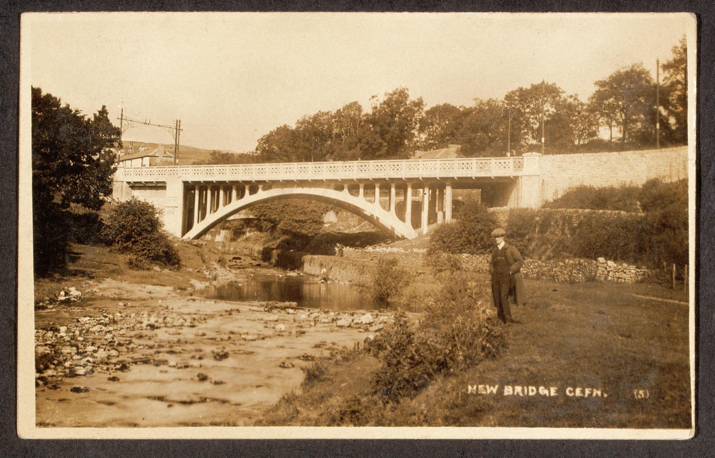 New Bridge Cefn (postcard)