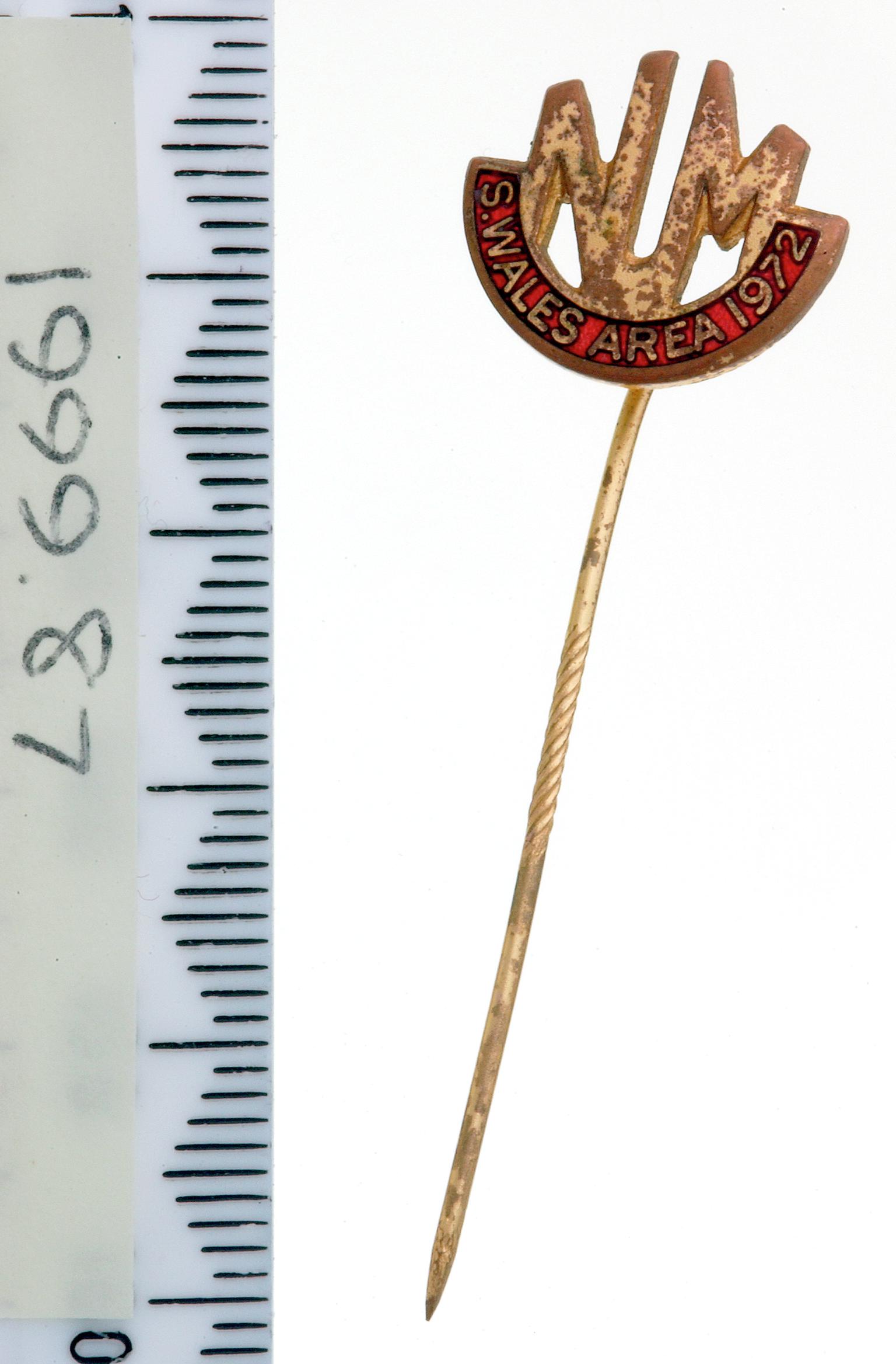 N.U.M. South Wales Area 1972, pin badge