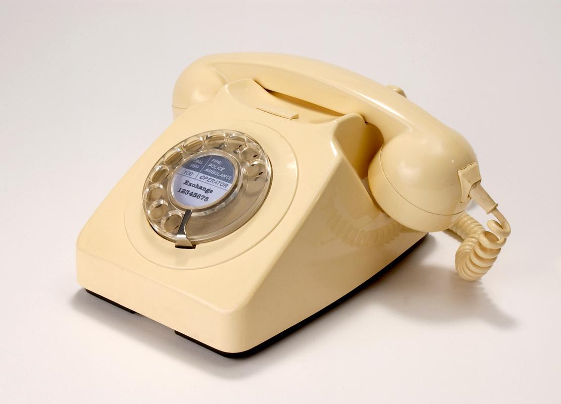 Telephone (with dial)