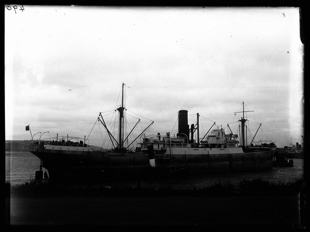 1/4 Starboard Stern view of S.S. DULWICH in Cardiff Docks c.1936