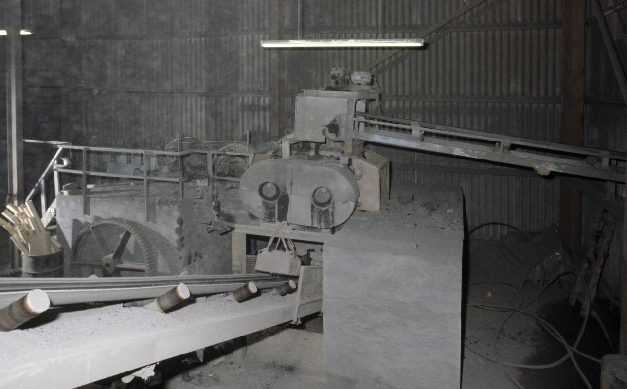 Emlyn brickworks, slide