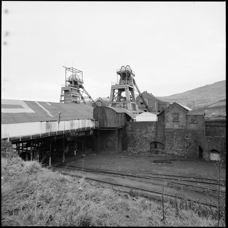 Black and white film negative showing a surface view of Coegnant Colliery, 25 November 1981.  &#039;25 Nov 1981&#039; is transcribed from original negative bag.
