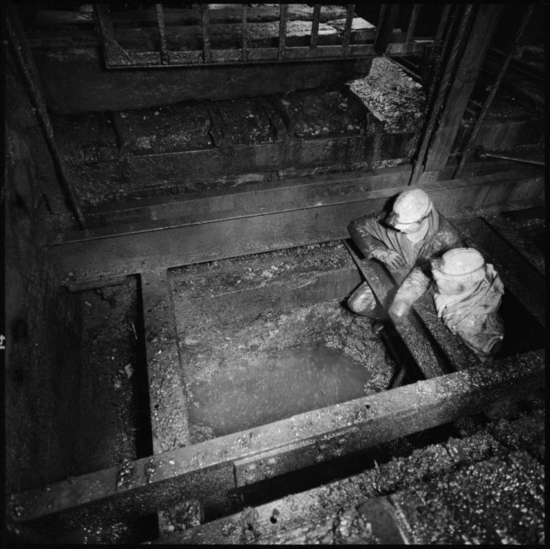 Unidentified image, Big Pit Colliery.  &#039;Big Pit Blaenavon&#039; is transcribed from original negative bag.  Appears to be identical to 2009.3/3072.