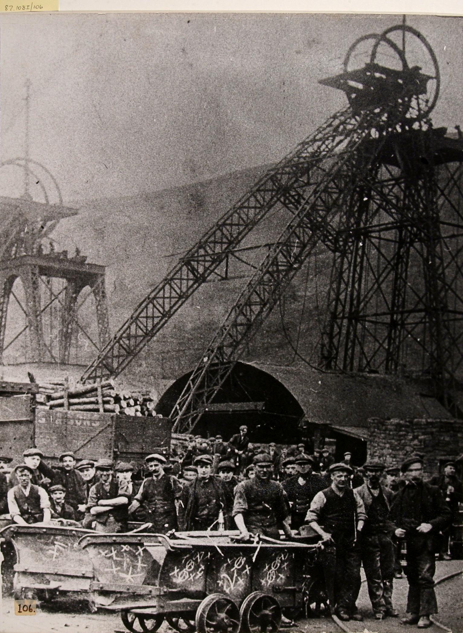 Tylorstown Colliery, photograph