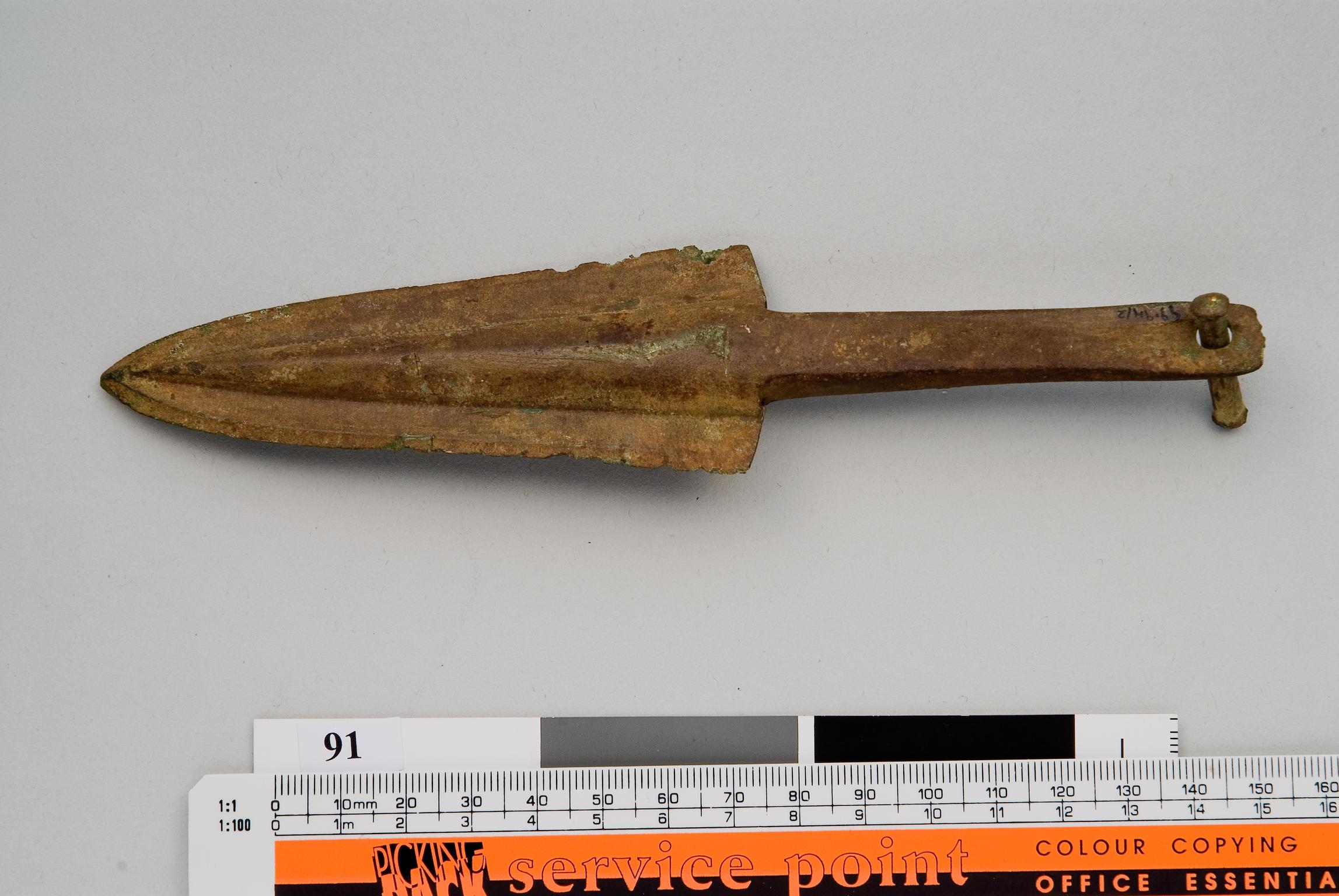 Early Bronze Age bronze spearhead