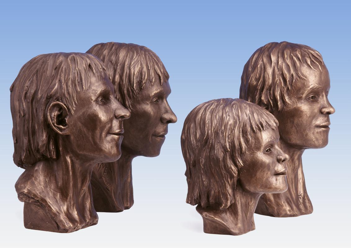 4 reconstruction bronze heads, from Burials 2,3,4 &amp; 5