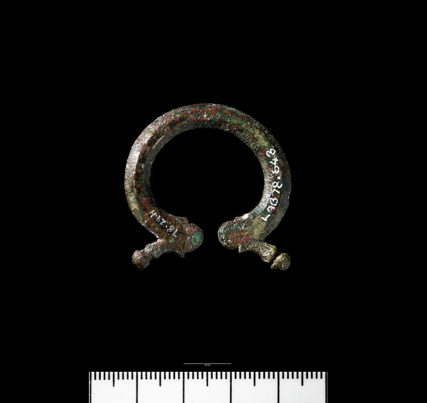 Roman copper alloy penannular brooch