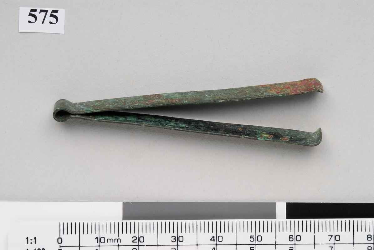 Roman copper alloy tweezers